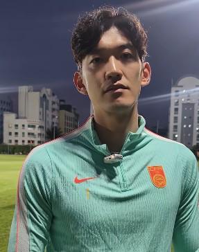 搜狐体育平台-颜骏凌：为武磊百场感到骄傲；李昊很有潜力，会帮他尽快融入